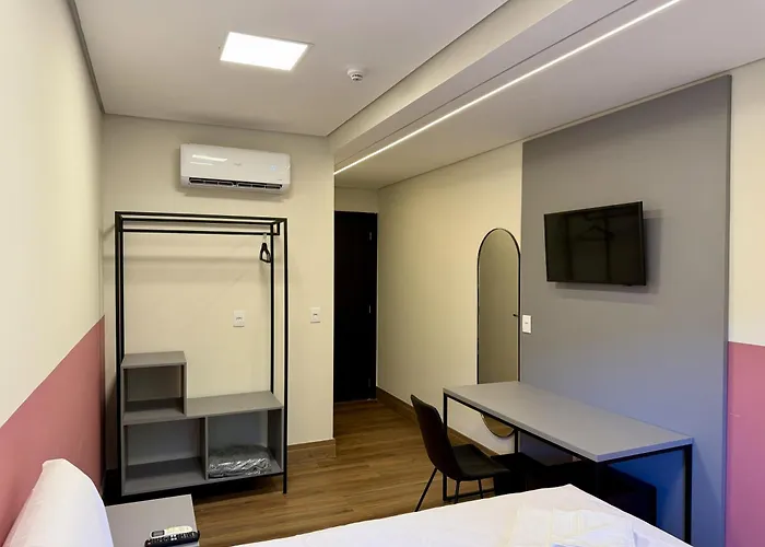 Unii Hotel